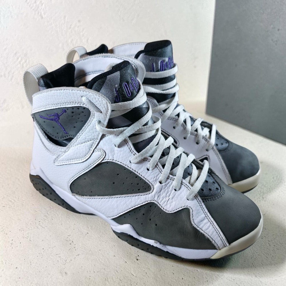 Jordan 7 Retro Flint (2021) Mens Size 8.5 Shoes CU9307-100 Sneakers White Purple